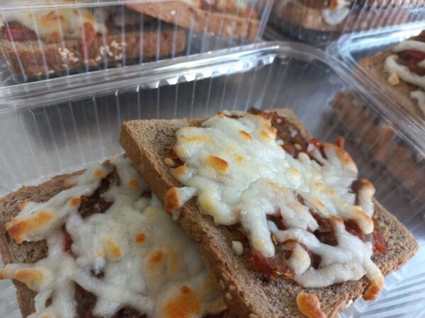 Cheese and Tomato Toastie <br> 310 Kcal