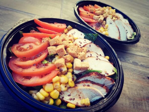 Chicken Caesar Salads  <br> 450 Kcal