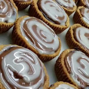 Chocolate Swirl Tarts <br> 140 Kcal